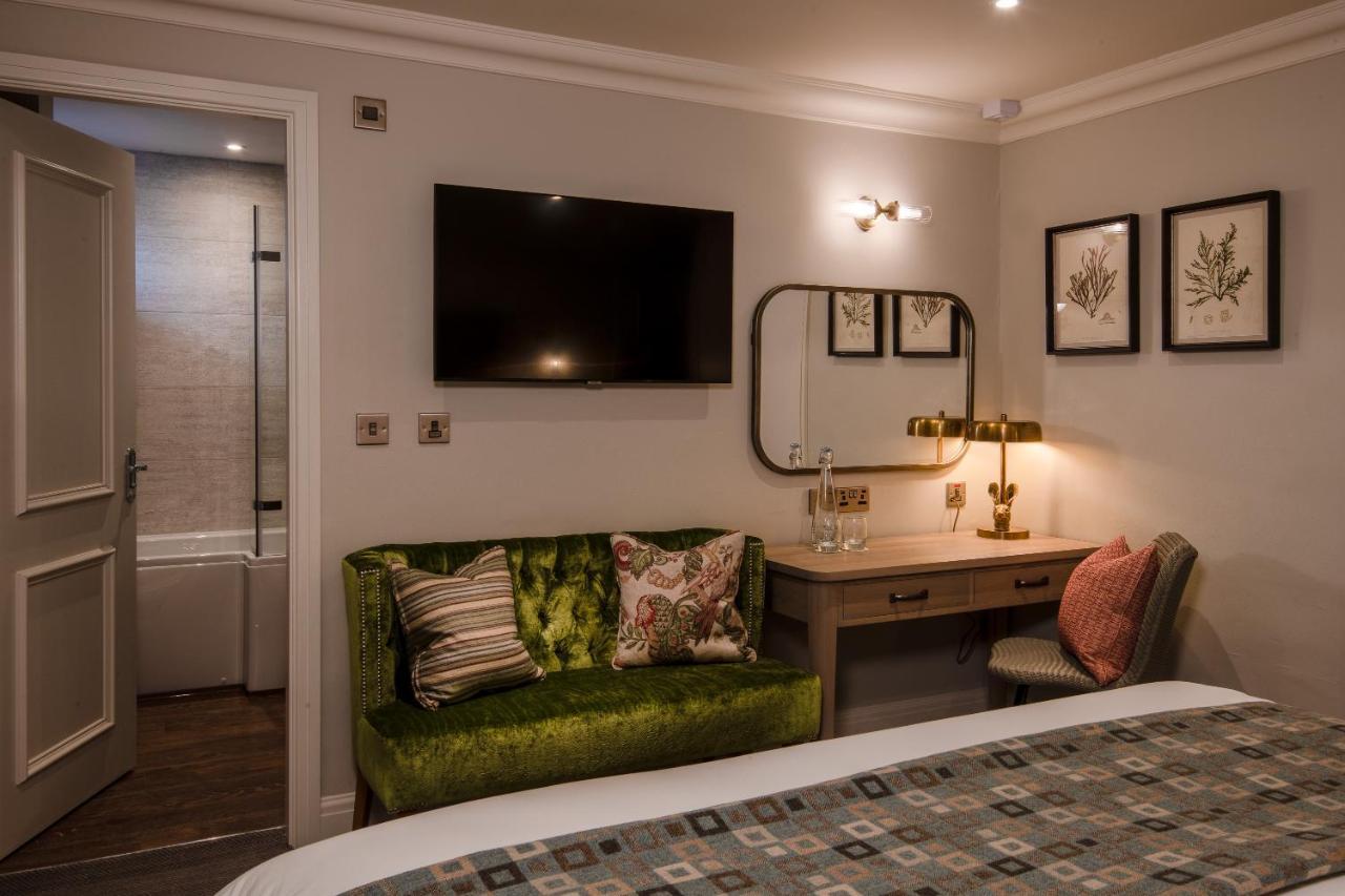 The Millstone, Mellor Hotel Blackburn  Exterior foto A room at The Swan
