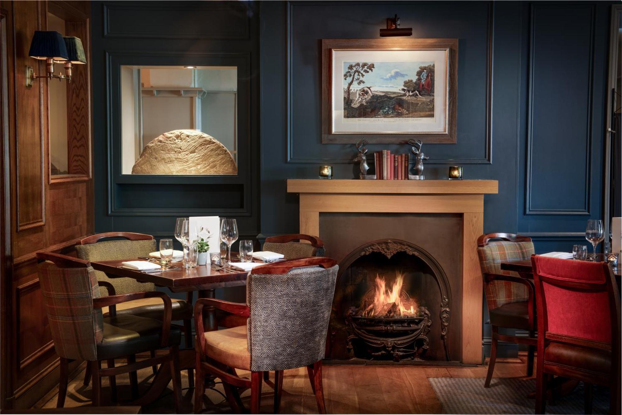 The Millstone, Mellor Hotel Blackburn  Exterior foto The restaurant at The Old parsonage