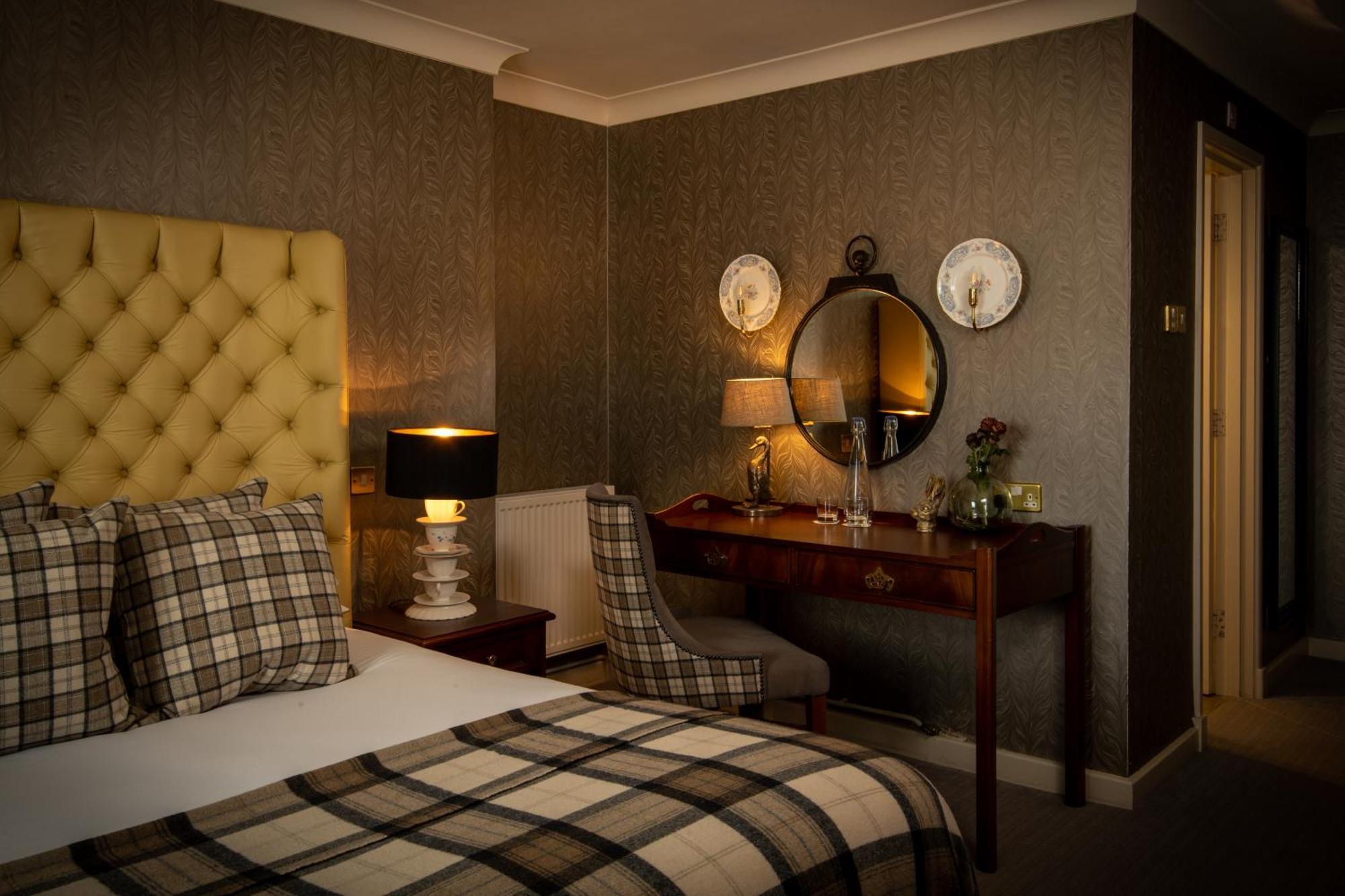 The Millstone, Mellor Hotel Blackburn  Exterior foto A bedroom at the hotel