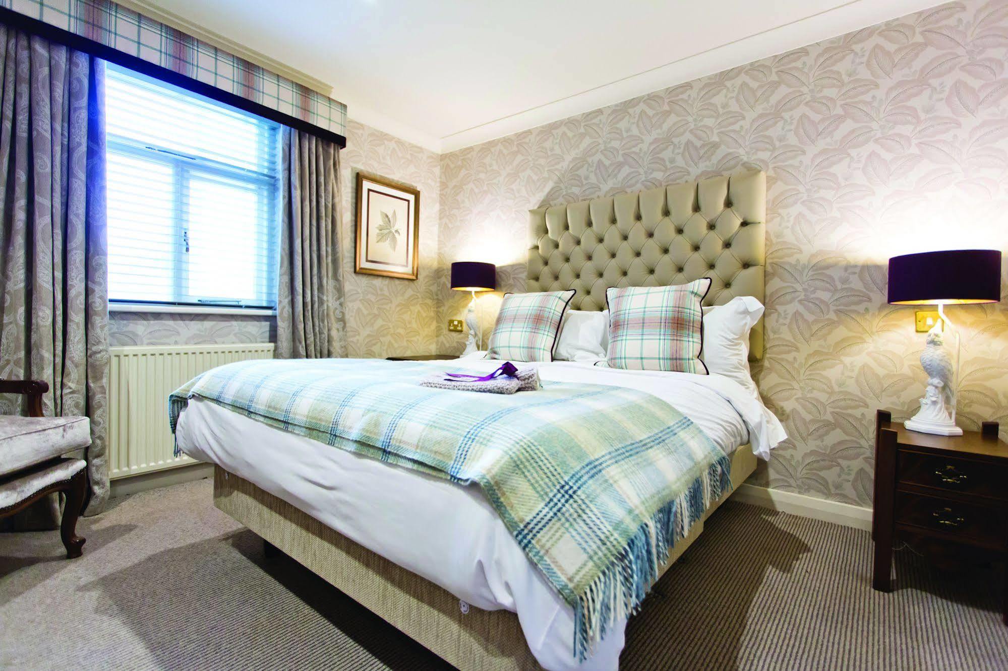 The Millstone, Mellor Hotel Blackburn  Exterior foto A bedroom at the hotel